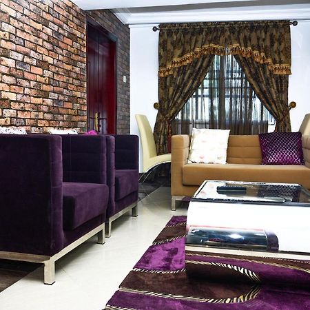 Crystal House International Hotel Ιλορίν Εξωτερικό φωτογραφία